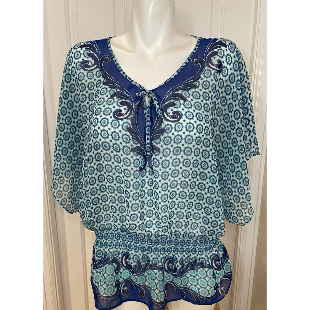 Elle Sheer Blue Geometric Medallion Print Boho Peasant Babydoll Large Top V-Neck